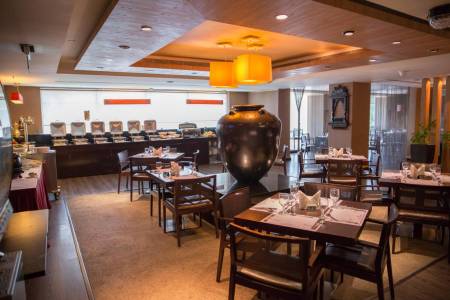 Saffron Boutique Hotel14