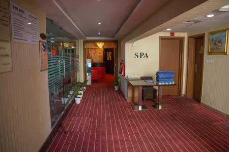 Saffron Boutique Hotel20